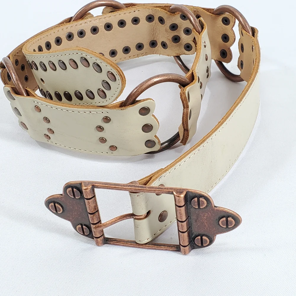 Vtg Betsey Johnson Womens L Belt Beige Leather Brass Studded Ringed Rustic Y2K